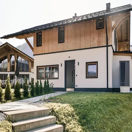 With Mountain Views, Dein Bichlbach