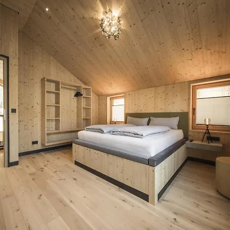 With Mountain Views, Dein Bichlbach