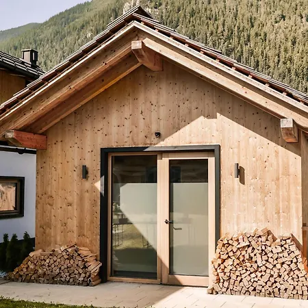 With Mountain Views, Dein Casa de Férias Bichlbach